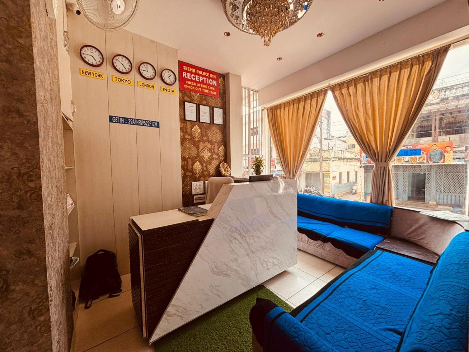 Seema Palace Inn 1 Km From Railwaystaion Májszúr Kültér fotó